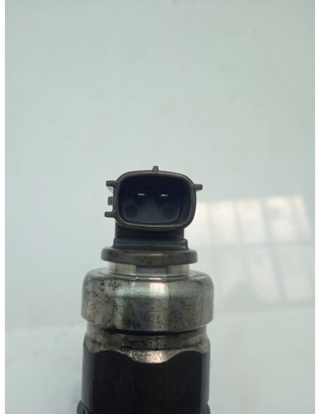 Recambio de inyector para subaru forester s12 2.0 diesel cat referencia OEM IAM 16613AA020 DENSO 