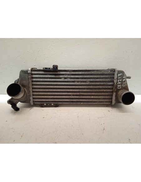 Recambio de intercooler para hyundai i30cw 1.6 crdi cat referencia OEM IAM 282702A62X  