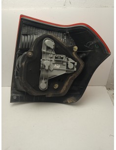 Recambio de piloto trasero derecho para toyota corolla (e12) 2.0 d-cat referencia OEM IAM 8155002300 RESTYLING  2