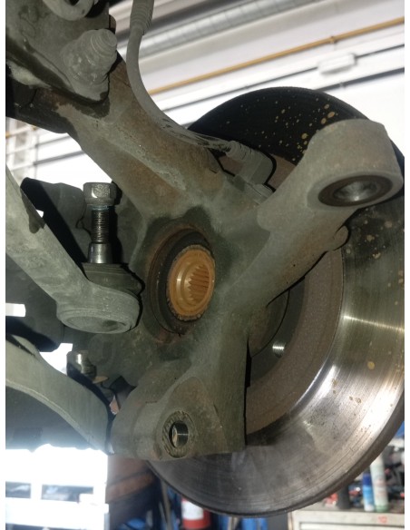 Recambio de mangueta delantera derecha para dacia logan ii 1.2 16v cat referencia OEM IAM 400145261R  