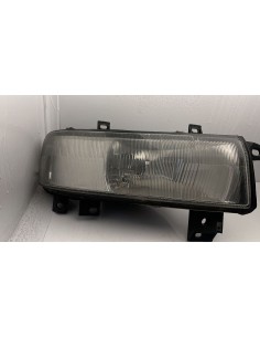 Recambio de faro derecho para renault master combi desde ´98 1.9 diesel referencia OEM IAM 7700352104E  