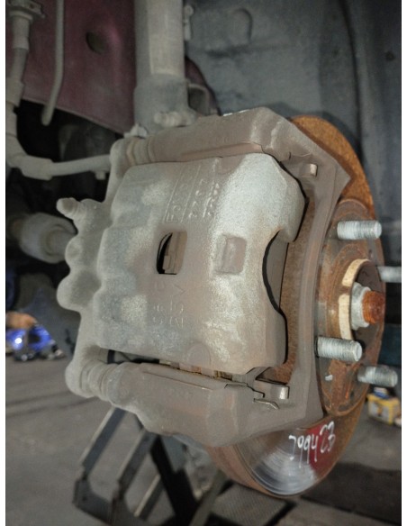 Recambio de pinza de freno delantera izquierda para ford fiesta (cb1) titanium referencia OEM IAM 1766840  
