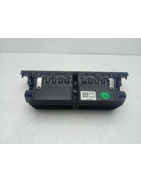 Recambio de aireador central para jaguar e-pace se referencia OEM IAM J9C3014L21AD  