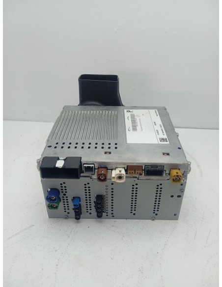 Recambio de sistema audio / radio cd para jaguar e-pace se referencia OEM IAM JW9319C211PA  
