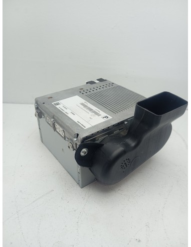 Recambio de sistema audio / radio cd para jaguar e-pace se referencia OEM IAM JW9319C211PA  