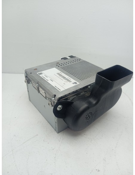 Recambio de sistema audio / radio cd para jaguar e-pace se referencia OEM IAM JW9319C211PA  