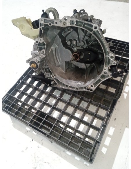 Recambio de caja cambios para citroën ds3 style referencia OEM IAM 20DP77  