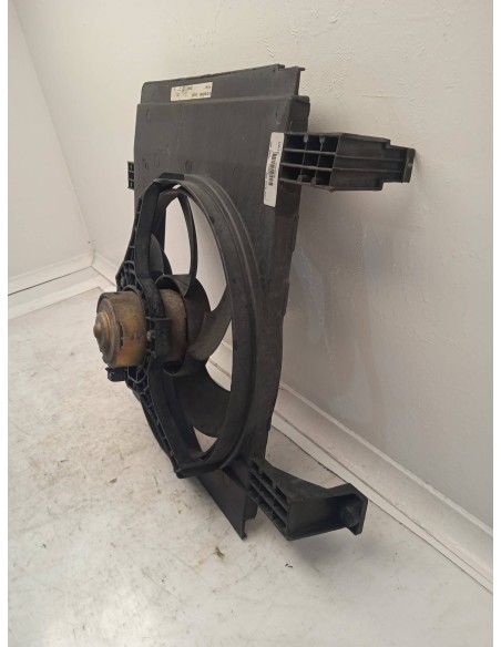 Recambio de electroventilador para smart coupe 0.7 turbo cat referencia OEM IAM 0013196V002  