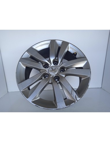 Recambio de llanta para peugeot 308 active referencia OEM IAM 9677989577  