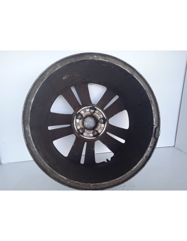 Recambio de llanta para peugeot 308 active referencia OEM IAM 9677989577  
