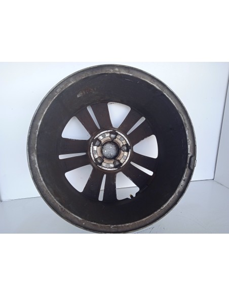 Recambio de llanta para peugeot 308 active referencia OEM IAM 9677989577  