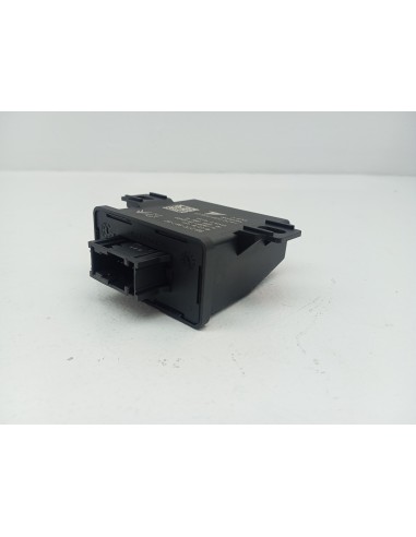 Recambio de modulo electronico para peugeot 3008 gt referencia OEM IAM 9827096780  