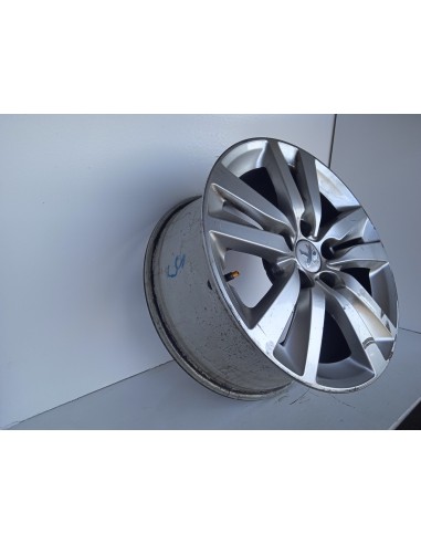 Recambio de llanta para peugeot 308 active referencia OEM IAM 9677989577  