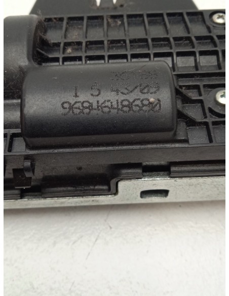 Recambio de cerradura maletero / porton para peugeot 3008 sport pack referencia OEM IAM 9684648680  