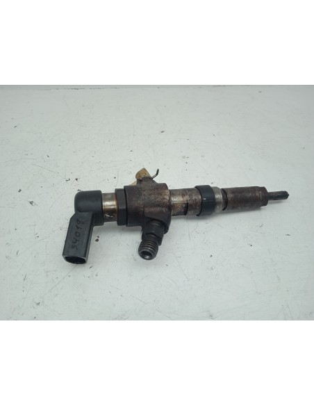 Recambio de inyector para citroën c3 1.4 hdi sx plus referencia OEM IAM 9655304880  