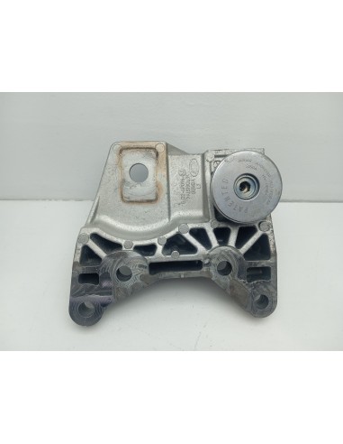 Recambio de soporte motor derecho para jaguar e-pace se referencia OEM IAM GJ326P096  