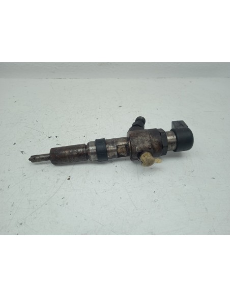 Recambio de inyector para citroën c3 1.4 hdi sx plus referencia OEM IAM 9655304880  