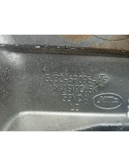 Recambio de soporte motor derecho para jaguar e-pace se referencia OEM IAM GJ326P096  