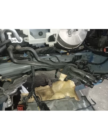 Recambio de tuberia para jaguar e-pace se referencia OEM IAM 6G9118C266CG  