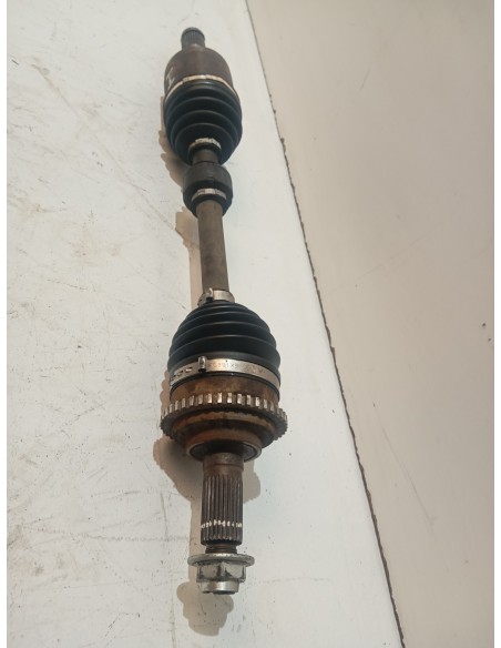 Recambio de transmision delantera izquierda para mazda 6 berlina (gg) 2.0 diesel cat referencia OEM IAM GD402560XA  