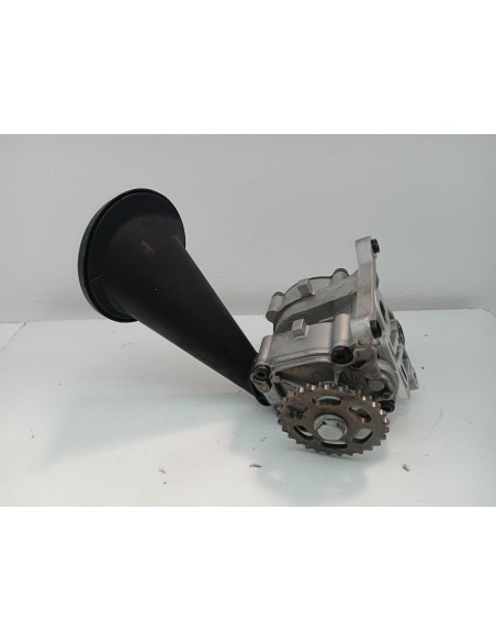 Recambio de bomba aceite para audi a7 sportback (4gf) 3.0 tdi quattro referencia OEM IAM 059115103BQ  