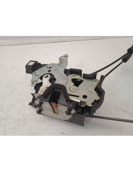 Recambio de cerradura puerta del. derecha para hummer h3 h3 referencia OEM IAM 0297C  