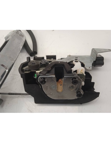 Recambio de cerradura puerta trasera izquierda para hummer h3 h3 referencia OEM IAM   