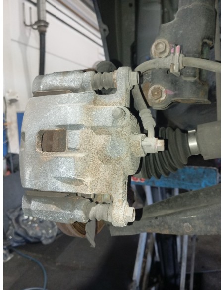 Recambio de pinza de freno delantera derecha para mazda 2 lim. () luxury referencia OEM IAM   