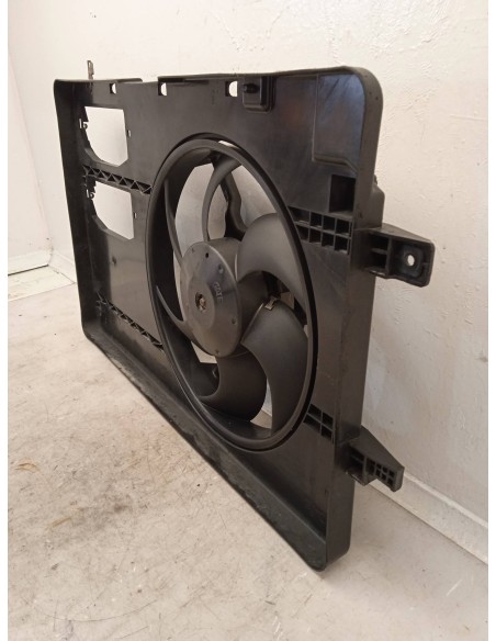 Recambio de electroventilador para smart forfour 1.5 cdi cat referencia OEM IAM A4545001103  