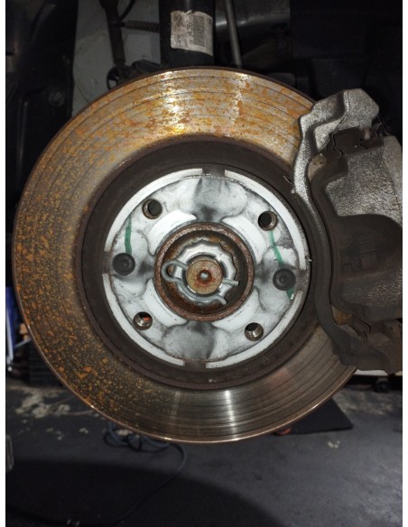 Recambio de mangueta delantera derecha para citroën c3 elle referencia OEM IAM 364790  