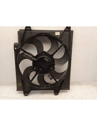 Recambio de electroventilador para kia carens 2.0 crdi referencia OEM IAM A00514500  