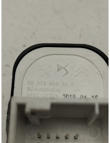 Recambio de mando retrovisor para citroën c3 elle referencia OEM IAM 9817840980  