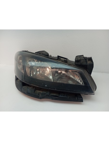 Recambio de faro derecho para renault laguna ii (bg0) confort dynamique referencia OEM IAM 8200481197  