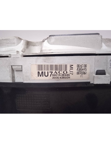 Recambio de cuadro instrumentos para hyundai tucson (jm) 2.0 crdi cat referencia OEM IAM 940132E420 200543600H 