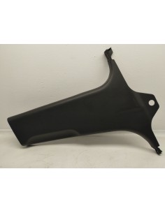 Recambio de plastico para honda civic lim.5 (fk) type r referencia OEM IAM 84121TEAZ01 EN UNA CAJA 