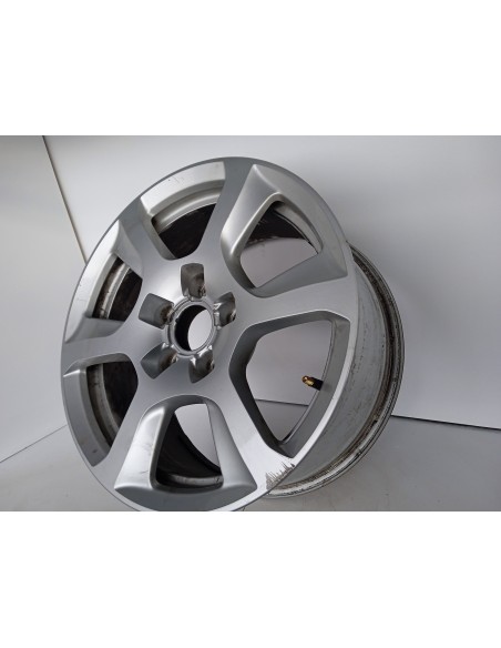 Recambio de llanta para audi a4 ber. (b8) básico referencia OEM IAM 8K0601025F  