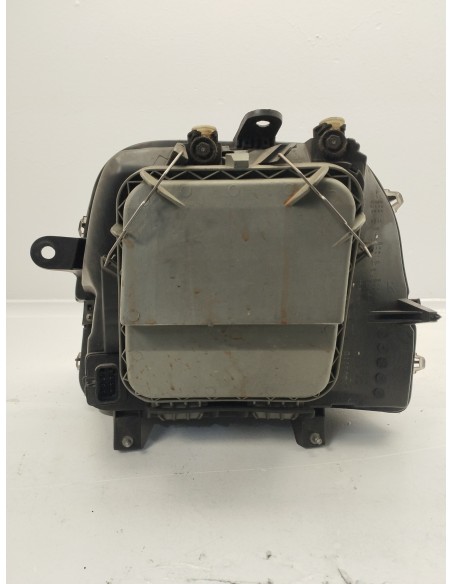Recambio de faro derecho para fiat doblo cargo (223) 1.9 diesel cat referencia OEM IAM 6611135R  