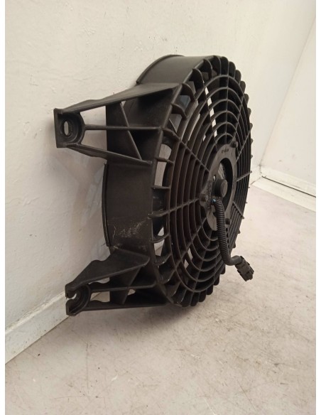 Recambio de electroventilador para kia carens 2.0 crdi referencia OEM IAM A00514600  