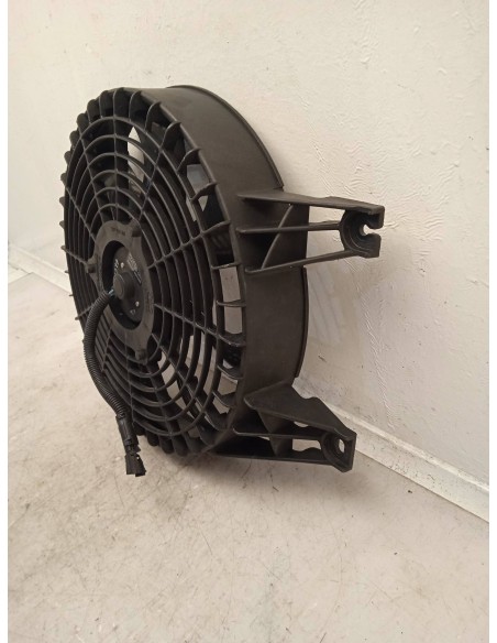 Recambio de electroventilador para kia carens 2.0 crdi referencia OEM IAM A00514600  