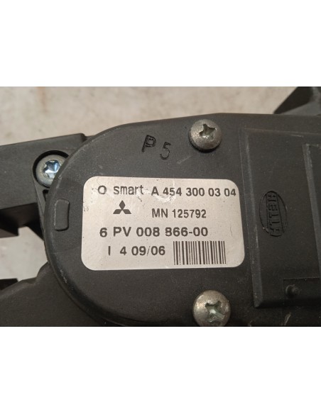 Recambio de potenciometro pedal para smart forfour 1.5 cdi cat referencia OEM IAM A4543000304  