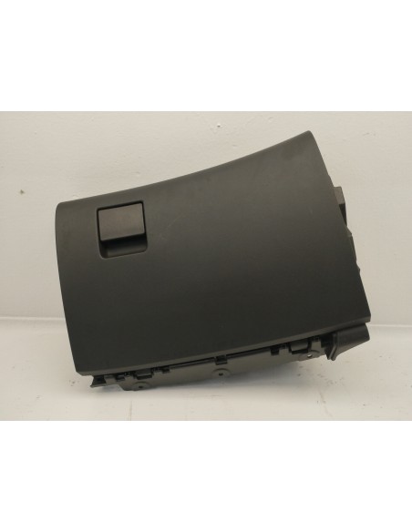 Recambio de guantera para opel insignia berlina cosmo referencia OEM IAM 1014668  