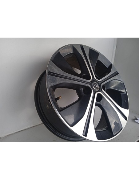 Recambio de llanta para nissan leaf n-connecta referencia OEM IAM N86701  