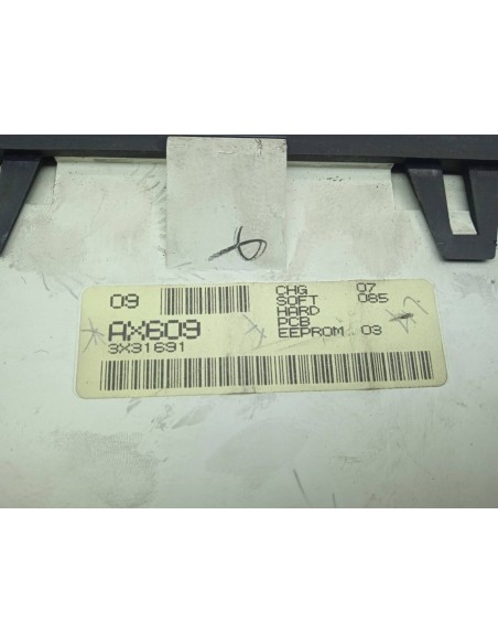 Recambio de pantalla multifuncion para nissan micra (k12e) 1.2 cat referencia OEM IAM AX609  
