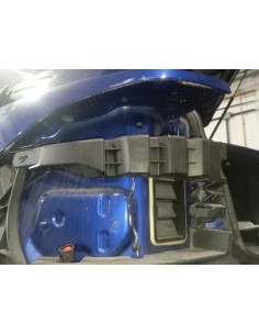 Recambio de plastico para jaguar e-pace se referencia OEM IAM J9C317A882A GUIA IZQ 