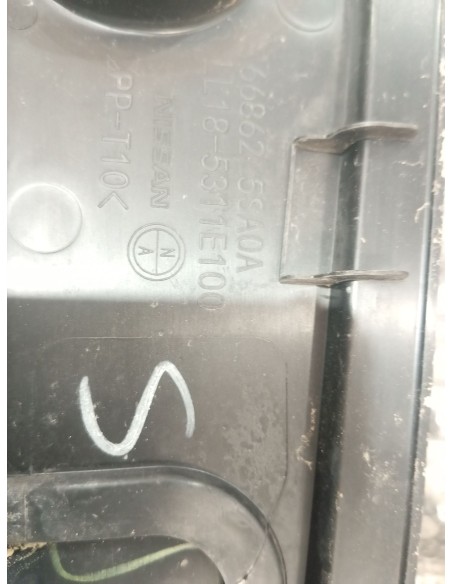 Recambio de torpedo para nissan leaf n-connecta referencia OEM IAM 668625SA0A  
