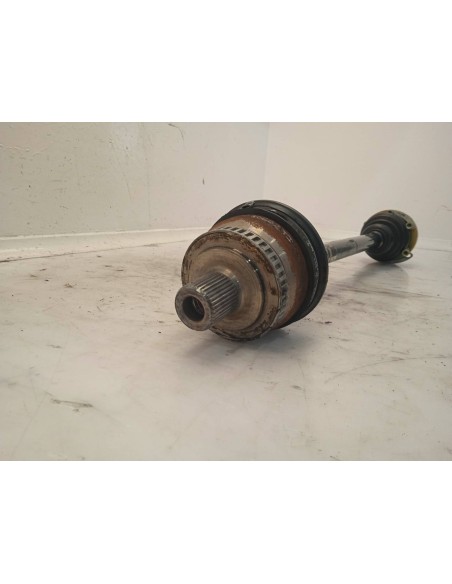 Recambio de transmision trasera izquierda para audi a6 berlina (4b2) 2.8 v6 30v referencia OEM IAM 4B0501203B  