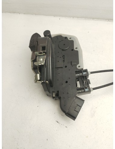 Recambio de cerradura puerta trasera derecha para nissan leaf n-connecta referencia OEM IAM Y2614510  