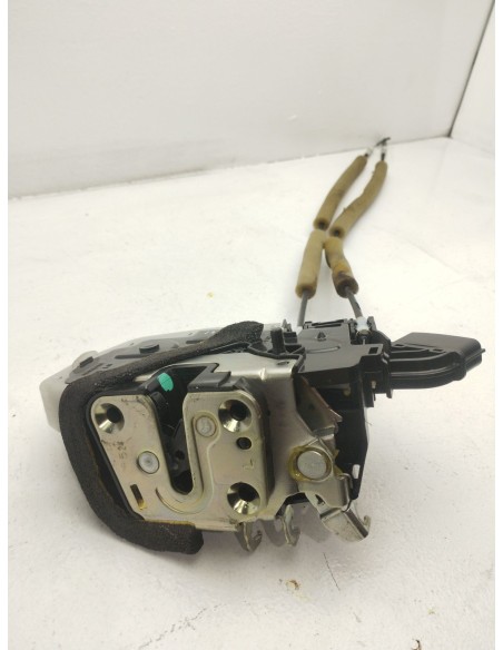 Recambio de cerradura puerta trasera izquierda para nissan leaf n-connecta referencia OEM IAM Y2614520  