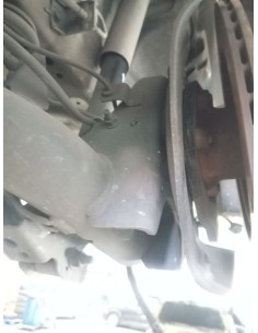 Recambio de mangueta trasera izquierda para nissan leaf n-connecta referencia OEM IAM    2