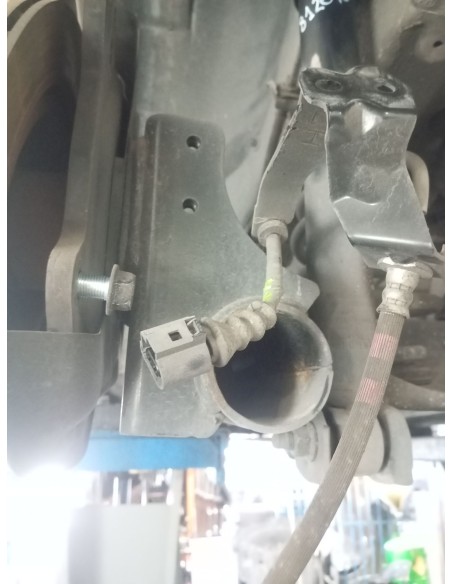 Recambio de mangueta trasera izquierda para nissan leaf n-connecta referencia OEM IAM   